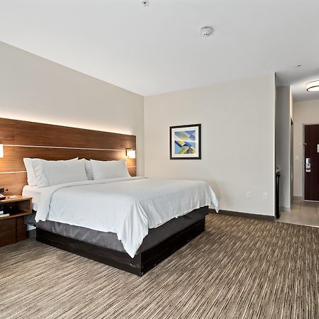 Holiday Inn Express & Suites Van Buren-Fort Smith Area, An Ihg Hotel Exterior photo