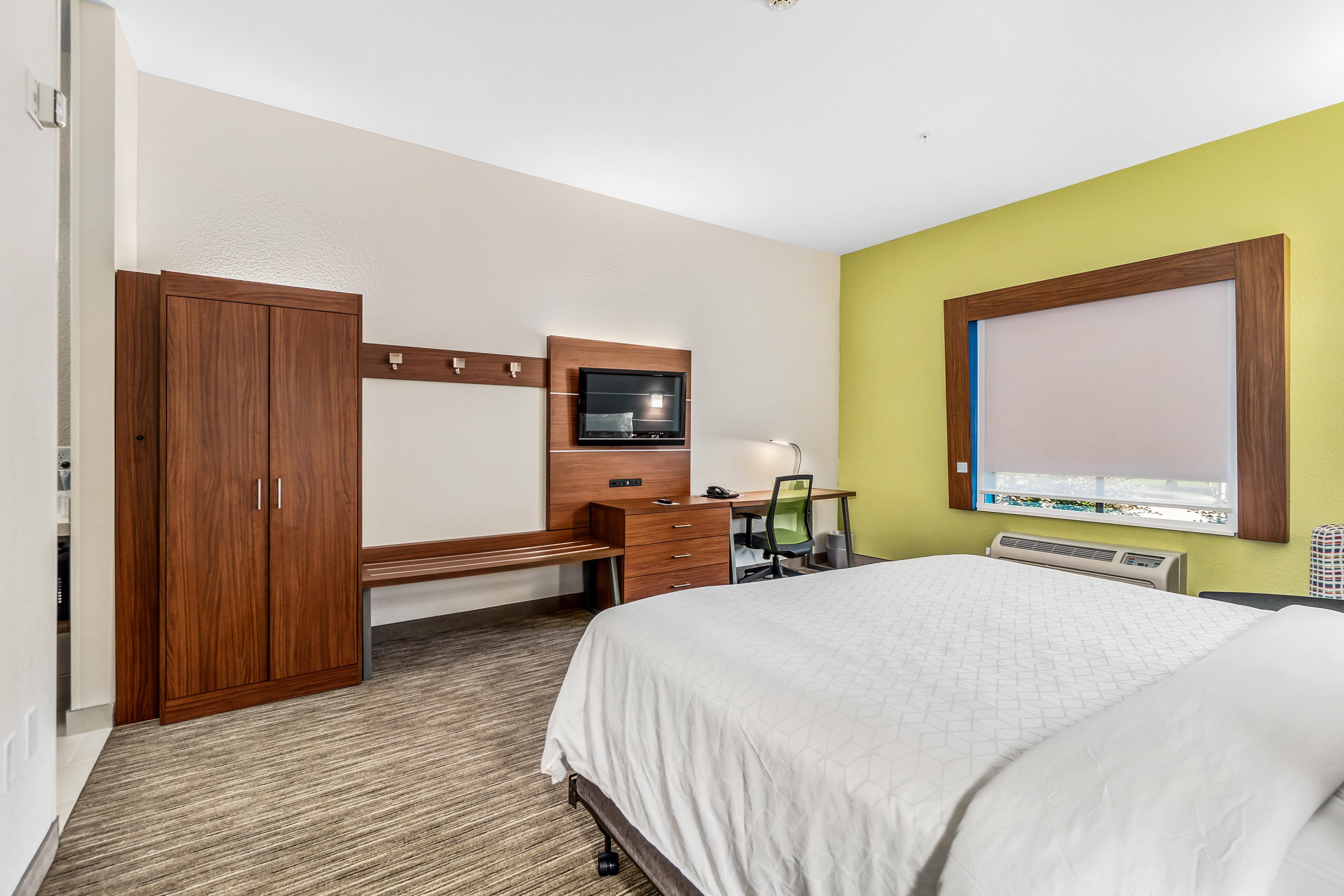 Holiday Inn Express & Suites Van Buren-Fort Smith Area, An Ihg Hotel Exterior photo